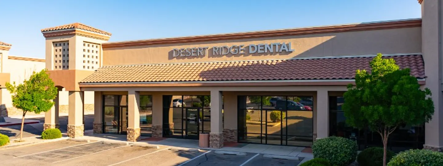 The entrance to the Desert Ridge Dental office in Albuquerque